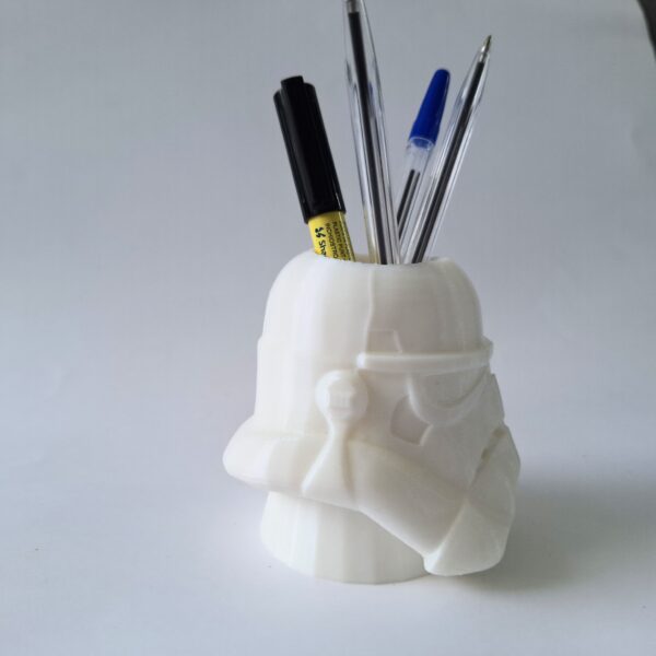 Stormtrooper pen holder - Image 3